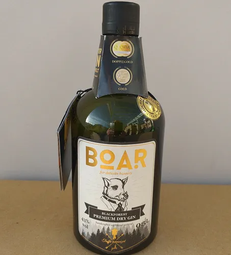 Produktbild Boar Blackforest Premium Dry Gin