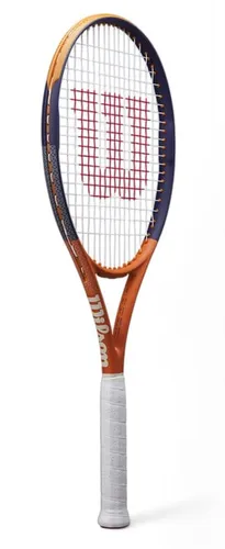 Wilson Roland-Garros Equipe Tennis Racket - Tennisschläger, robust und langlebig, ideal für verschiedene Wetterbedingungen und einfach zu reinigen – perfekt für ambitionierte Spieler.