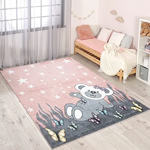 carpet city Teppich Kinderzimmer Teddy-Bär - Rosa, Grau - 140x200 cm - Kinderteppich Kurzflor mit Sternen, Schmetterlingen - Weicher Flor