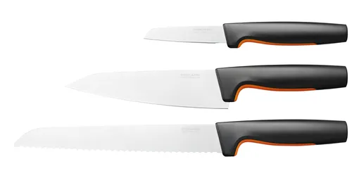 Fiskars Küchenmesser-Set, 3-teilig, Functional Form - Küchenmessersets für Profis und Hobbyköche, ergonomische Griffe für sicheren Halt und hohe Schneidkraft dank rostfreier japanischer Edelstahlklingen. Spülmaschinengeeignet und langlebig.