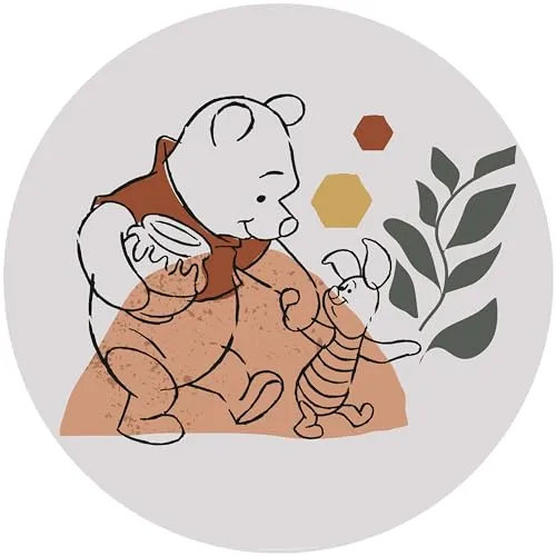 Disney Komar DOT Fototapete - Winnie Pooh Soulmate, Ø 125 cm - Selbstklebende Vlies Fototapete für Kinderzimmer mit Winnie Pooh und Ferkel, umweltfreundlich und leicht anzubringen. Perfekte Wisch- und Wasserbeständigkeit, MADE IN GERMANY.