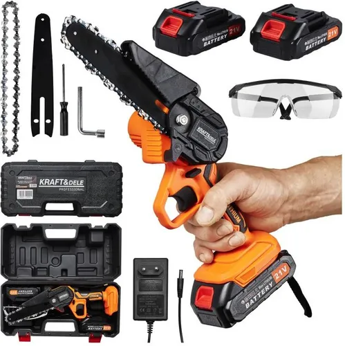 Akku-Kettensäge 6