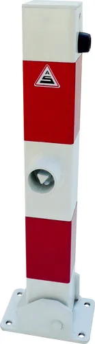 Absperrpfosten aus Vierkant-Stahlrohr 70x70 mm, 500 mm Höhe, mit Dreikantverschluss Pulverbeschichtet, mit Leuchtstreifen