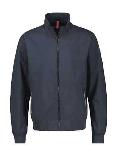 LERROS Herren Blouson Jacke mit Stehkragen und Reißverschluss - Moderne Herren Blouson Jacke von Lerros, wasserabweisend und atmungsaktiv. Praktische Innentasche und seitliche Reißverschlusstaschen für sicheren Stauraum. Ideal für sportlich-elegante Looks bei jedem Wetter!