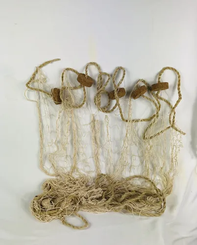Deko-Fischernetz ca. 2,5 x 1,5 m mit 5 Stück Swimmkorken z. maritimenDekoration