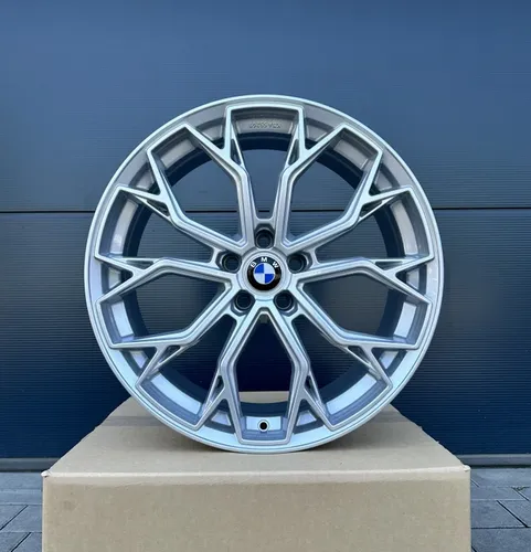FF Wheels FF02 Alufelge schwarz 8.5x19 ET30