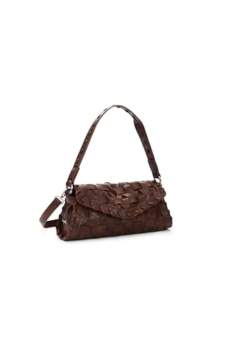Desigual Schultertasche Argon Zarauz Bag Leather West braun - Maximaler Tragekomfort mit verstellbarem Schulterriemen und abnehmbarem Henkel. Geräumiges Hauptfach für optimale Organisation mit Zipper- und Einschubfach. Modisches Design in genarbtem Leder mit eleganten Logodetails.