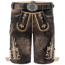 Herren Lederhose Wildbock – 100% Wildleder Trachtenhose in Braun Used - Trachtenlederhose für Herren aus hochwertigem Wildbockleder, angenehm zu tragen und ideal für festliche Anlässe oder den Alltag. Inklusive verstellbarem Gürtel für perfekten Sitz.