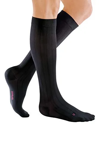 medi mediven for men - Kompressionsstrümpfe für Herren, Schwarz, Größe III - Sportsocken für Männer mit Clima Comfort & Clima Fresh, ideal für chronische Venenkrankheiten, bieten hohen Tragekomfort und elegantes Design für Business und Freizeit.