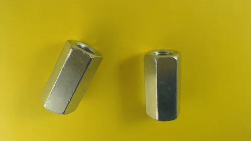 Dresselhaus Schrauben & Muttern von Dresselhaus