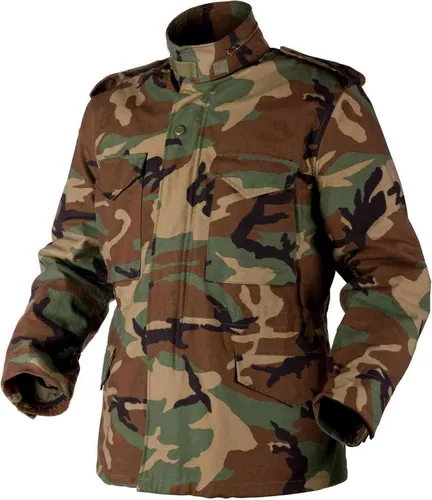 Helikon-Tex M65 Feldjacke - NyCo Satin - US Woodland - Funktionale Funktionsjacke im US-Armee-Stil, ideal für Outdoor-Aktivitäten, mit faltbarer Kapuze und vier praktischen Taschen für optimalen Stauraum.