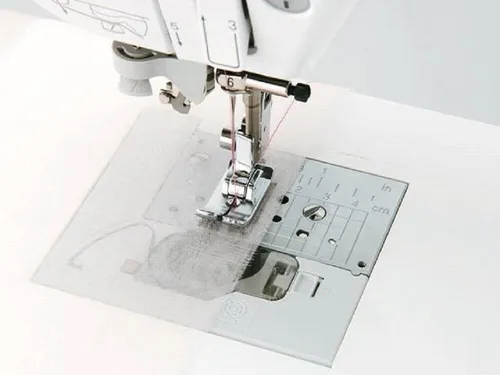 Brother Geradstichfuß 7mm F042N von Brother