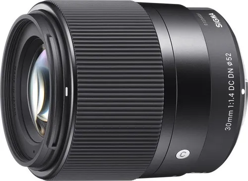SIGMA 30mm 1:1.4 DC DN Contemporary für Canon RF-S - mit Zugabe - Systemkamera Objektiv mit lichtstarker Blende für beeindruckende Porträt- und Landschaftsfotografie, ideal für kreative Aufnahmen.
