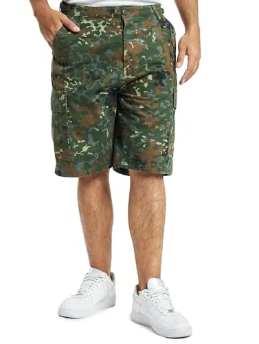 Brandit BDU Ripstop Shorts 5XL - Flecktarn - Herren-Shorts aus leichtem Ripstop Baumwollstoff, ideal für Freizeit oder Arbeit. Bequemer Schnitt mit weitenregulierbarem Bund und zahlreichen Taschen für optimale Funktionalität.