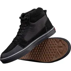 MTB-Schuhe Flat HI 1.0 - Sohle aus zwei Mischungen, 44/Black - Wanderschuhe mit innovativer Sohle für optimalen Grip und Komfort auf dem Trail, ideal für passionierte Mountainbiker.