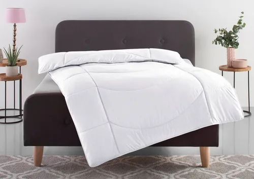 OTTO home Microfaserbettdecke Microlux, Bettdecke 135x200 cm und Übergrößen bis 240x220cm, Füllung: Feuchtigkeitsregulierende 3D Klimafaser (Polyester), Bezug: Microfaser-Feinbatist, fest versteppter Bezug