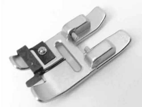 Nähmaschinenzubehör24 Schmalkantenfuß Nähfuß für Pfaff Nähmaschinen mit IDT Ambition 1.0, 2.0, 2.5 aus Kunststoff