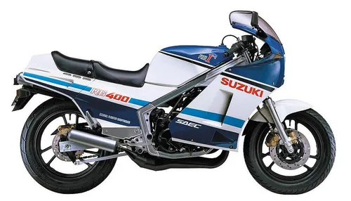 Hasegawa BK9 1/12 Suzuki RG400I, frühe Version