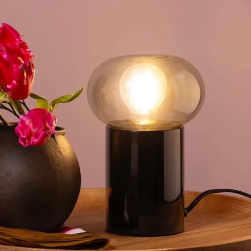 Brilliant Knut 99002/06 Tischlampe E27 25W Schwarz (matt) - Nachttischleuchte mit eleganter Optik, E27-Fassung für individuelle Lichtgestaltung und praktischer Schnurzwischenschalter für einfache Bedienung.