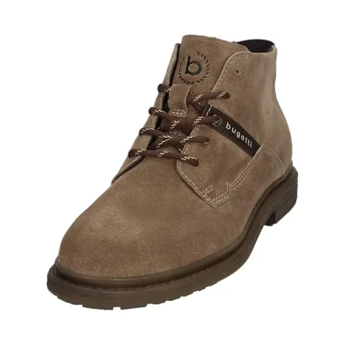 bugatti Herren Schlupfstiefel Taupe (1400) 44 EU - Robuste Herrenstiefel aus Wildleder mit textilem Innenfutter und TR-Laufsohle. Ideal für kalte Tage, bieten sie Komfort und Stil für jeden Anlass.