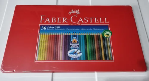 FABER CASTELL Farbstiftetui Grip 2001 - 36 Farben für kreative Projekte - Schreibutensilien: Das praktische Etui bietet 36 hochwertige Farbstifte mit ergonomischem Grip für komfortables Zeichnen und Malen.