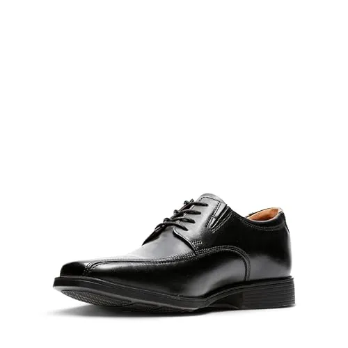 Clarks Herren Tilden Walk Oxford-Schuh Derby, Schwarz, 42 EU - Herren-Schnürhalbschuhe mit hochwertigem Leder-Obermaterial und rutschfester Gummisohle, ideal für Komfort und Stil im Alltag.