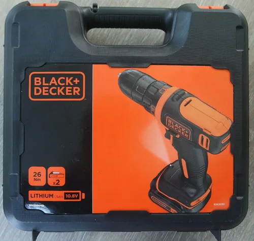 Black & Decker BDCDD12KB Akku-Bohrschrauber - Akkuschrauber mit 2 Lithium-Ionen-Akkus, kompakt und leistungsstark mit 26 Nm Drehmoment – ideal für Heimwerkerprojekte.