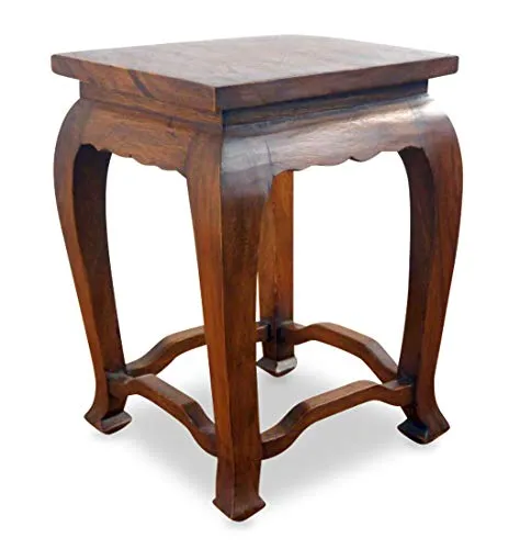 livasia Handgeschnitzter Opiumtisch aus Massivholz – 36x36x50cm – Stilvoller Beistelltisch (Braun) - Dieser handgeschnitzte Opiumtisch aus Akazienholz bringt asiatischen Flair in Ihr Zuhause. Mit seinen kompakten Maßen ist er ideal als Beistelltisch und setzt stilvolle Akzente in jedem Raum.