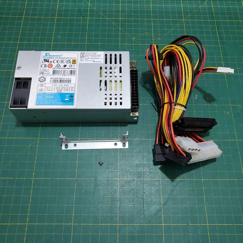 Seasonic SSP-300SUB Bulk 300W ATX - Effizientes Server-Netzteil - Netzteil mit 300W Leistung, 80 PLUS Bronze Effizienz und aktivem PFC. Ideal für Serveranwendungen, kompakte 1U Bauform und zuverlässige Kühlung.