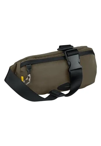 camel active Terra Herren Gürteltasche - Praktische Bauchtasche in Grün - Gürteltasche aus recyceltem Nylon mit flexiblen Trageoptionen, ideal für Outdoor-Abenteuer und den täglichen Gebrauch. Maße: 29x4x13 cm.