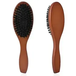 Wildschweinborsten Bürste – Professionelle Haarbürste für alle Haartypen - Die Wildschweinborsten Bürste sorgt für glänzendes, geschmeidiges Haar und minimiert Frizz. Ideal für alle Haartypen, fördert sie die Kopfhautdurchblutung und sorgt für eine einfache Handhabung. Perfekt für die tägliche Haarpflege.