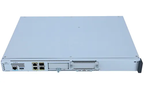 Cisco Catalyst 8200L-1N-4T Router - Rack-montierbarer GigE Router von Cisco, ideal für leistungsstarke Netzwerklösungen in Unternehmen.