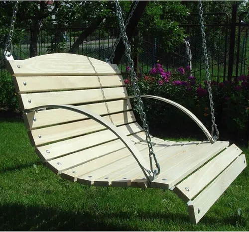 Hollywoodschaukel Sitzbank aus Holz 90 cm - Gartenmöbel aus astfreiem Holz, wetterfest und korrosionsgeschützt, einfach zu montieren und ideal für entspannte Stunden im Freien.