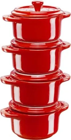 Staub Mini Cocotte Set in kirschrot - 4er Set - Auflaufformen für kreative Küchenideen, hitzebeständig bis 300°C, ideal für Portionen und stilvolles Servieren.