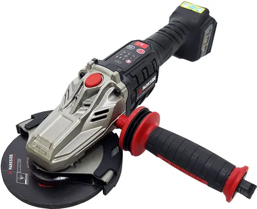 PARKSIDE PERFORMANCE 20 V Akku Flachkopf Winkelschleifer PPWSFA 20-Li A1 - Schleifmaschine mit bürstenlosem Motor für kraftvolles und langlebiges Arbeiten, ideal für unzugängliche Stellen. Kompatibel mit PARKSIDE X 20 V Akkus, inkl. 2 Schruppscheiben und praktischem Aufbewahrungskoffer.