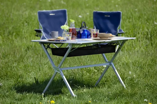 Berger Alu Rolltisch Nera 115 x 78,5 cm - Camping-Möbel: Praktischer, leichtgewichtiger Rolltisch mit stabiler Aluminium-Tischplatte, klappbarem Untergestell und Höhenverstellbaren Füßen für optimale Nutzung im Freien.