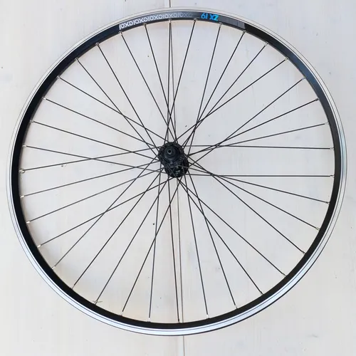 Winora V-Rad 28x1.75 Deore Vorderrad