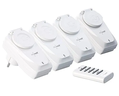 revolt Funksteckdosen-Set außen: 4er-Set Outdoor-Funksteckdosen mit Fernbedienung, IP44, bis 1.000 Watt (Funkschalter aussen Fernbedienung, Steckdose mit Funk-Schalter, Weihnachtsbaumbeleuchtung)