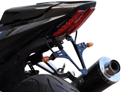 ZIEGER Kennzeichenhalter für Suzuki SV 1000 N 2003-2008 - Hochwertige Kennzeichenhalterung aus pulverbeschichtetem Metall, ideal für Straßenmotorräder. Perfekte Passform und einfache Montage für ein stilvolles Tuning.