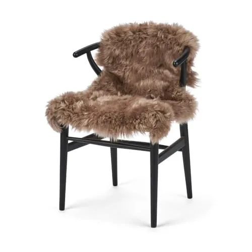 Nordic Sheep Lammfell Langhaarig 90x60 cm | Lammfell Echt für das Sofa, den Stuhl oder rund um den Esstisch | Jedes Lammfell Teppich ist EIN Unikat und von der Natur geschaffen | Farbe: Hellbraun