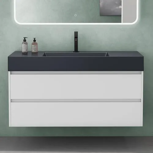 Wasch- und Schminktische von Mai & Mai