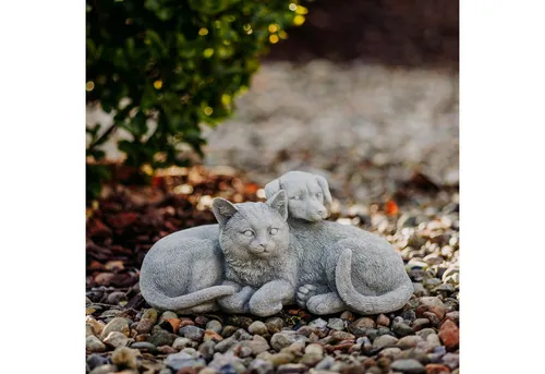 Gartenfigur Hund und Katze - Gartendekoparadies - Figuren aus Steinguss, frost- und wetterfest. Diese liebevoll gestaltete Tierfigur symbolisiert Freundschaft und Geborgenheit und ist ideal für Garten, Terrasse oder Balkon.