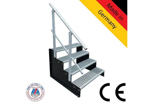 SRM Design Außentreppe 4 Stufen Modell 2 schwarz - Praktische 4-Stufen Standtreppe in Schwarz mit 18 cm Stufenhöhe. Ideal für sichere Höhenüberwindung im Innen- und Außenbereich. Rutschfeste Trittflächen und stabile Konstruktion sorgen für zusätzliche Sicherheit.