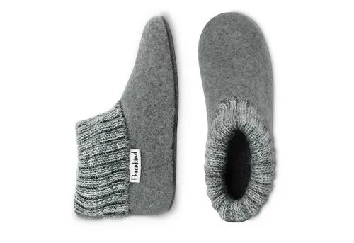 Ehrenkind Gemütliche Kinder-Hausschuhe aus reiner Schurwolle, Rutschfest Hüttenschuhe (atmungsaktiv & temperaturregulierend, Hüttenhausschuhe, Hüttenschuhe Kinder, Hüttenschuhe) ideal für Kindergarten, Schule und zu Hause