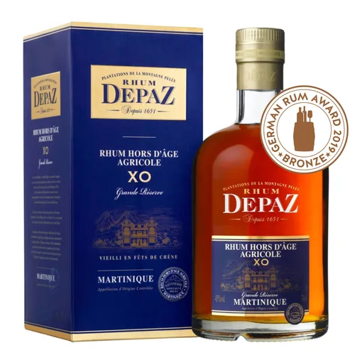 Depaz Rhum Hors D'Âge Agricole XO Grande Réserve 0,7l Geschenkbox - Exklusiver Rum aus Martinique, 12 Jahre gereift in Eichenfässern, mild und süß mit Aromen von Zuckerrohrsaft und Karamell. Ein ideales Geschenk für Rum-Liebhaber.