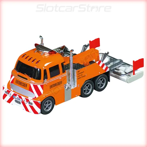 Carrera 31094 - Digital 132 Track Cleaning Truck - Carrera 132, effizienter Track Cleaning Truck für optimale Rennstreckenpflege im Maßstab 1:32.