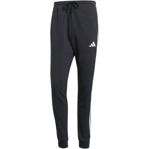 ADIDAS Herren Hose Essentials 3-Streifen French Terry - Modische Hosen aus weichem French-Terry-Material für ultimativen Komfort, ideal für Freizeit und Sport. Nachhaltig hergestellt aus mindestens 70 % recycelten und erneuerbaren Materialien.