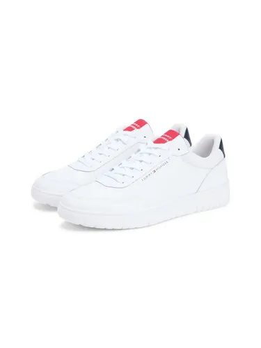 Tommy Hilfiger BASKET CORE LITE LTH Sneaker – Stilvoller Freizeitschuh in Weiß - Sportlicher Halbschuh in Größe 44, aus hochwertigem Leder und Textil. Mit markantem Logo und komfortabler Schnürung für optimalen Halt. Ideal für den täglichen Gebrauch.