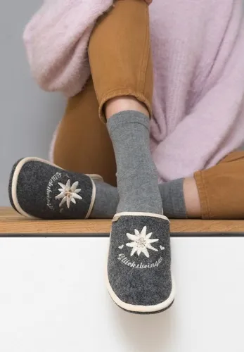 Adelheid Glücksbringer Filzpantoffel für Damen mit Edelweiss Stickerei - Rutschhemmende Sohle mit Kleeblattdruck, ideal für gemütliche Abende. Hergestellt in Portugal und perfekt verpackt im Geschenk-Schuhkarton.
