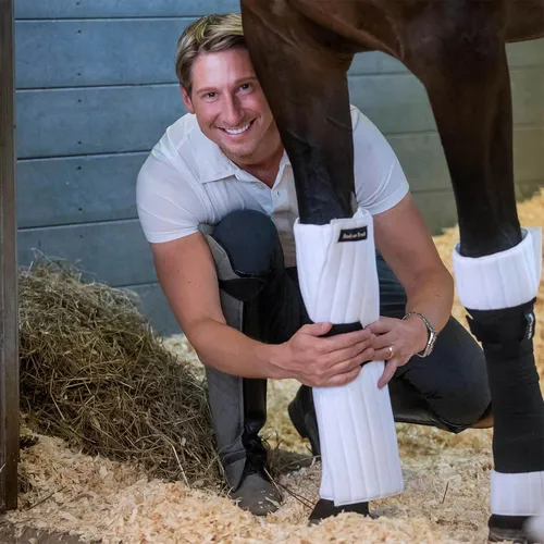 Back on Track Scandic PK Bandagierunterlagen Weiß 40x 40 cm